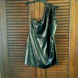 Express leather dress. Size extra large. EUC. Black one-shoulder dress.